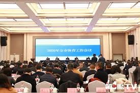 英超积分榜：曼联被热刺反超跌第15！利物浦仍7分领跑 曼城回前4