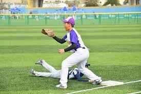 英超争冠白热化！阿森纳2-0力克利物浦登顶